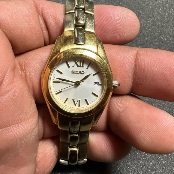 Vintage Seiko Quartz Watch Women Round Gold Tone Date Just Roman Numeral Working - Picture 1 of 8